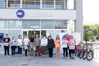 Dobitnici odvezli još deset bicikala Dobitnici odvezli još deset bicikala