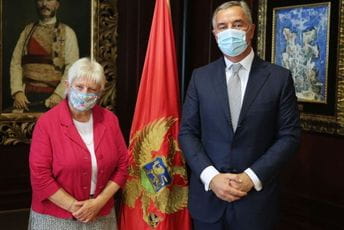 Zahvalni za posvećenosti Velike Britanije kao NATO saveznice i partnera Crnoj Gori Zahvalni za posvećenosti Velike Britanije kao NATO saveznice i partnera Crnoj Gori