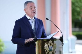 Đukanović: Temeljni ugovor ne može biti povod za smjenu nove vlasti u Crnoj Gori Đukanović: Temeljni ugovor ne može biti povod za smjenu nove vlasti u Crnoj Gori