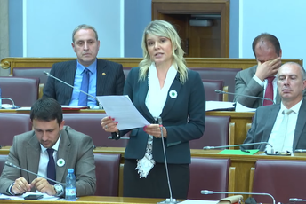 Lovćenske straže: Vuksanović - Stanković stigmatizovana po nacionalnoj osnovi Lovćenske straže: Vuksanović - Stanković stigmatizovana po nacionalnoj osnovi