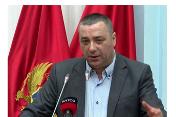 Helikopterski okupatorski desant Porfirija i Joanikija na CT i montirani progon Veljovića