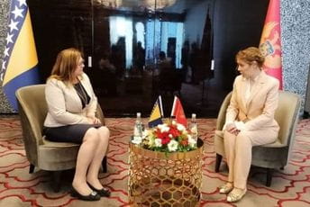 Potpisati sporazum kojim bi se regulisala pitanja mobilnosti mladih Potpisati sporazum kojim bi se regulisala pitanja mobilnosti mladih