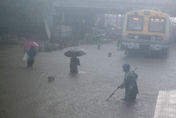 U Indiji najmanje 11 poginulih u rušenju zgrade Ilustracija