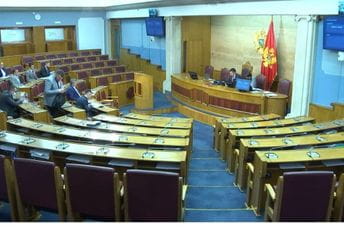 Vuksanović-Stanković: Ako Bećir izabere Mladića i Karadžića za dobitnike, građanske partije da organizuju akciju prikupljanja smeća Vuksanović-Stanković: Ako Bećir izabere Mladića i Karadžića za dobitnike, građanske partije da organizuju akciju prikupljanja smeća