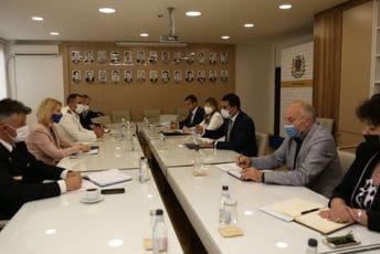 Injac u Baru: Fokus na mogućnostima izgradnje stanova za pripadnike Mornarice Injac u Baru: Fokus na mogućnostima izgradnje stanova za pripadnike Mornarice