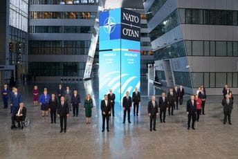 Lideri NATO-a osudili vojno jačanje Rusije Lideri NATO-a osudili vojno jačanje Rusije