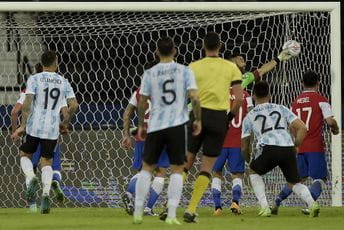 Kopa Amerika: Bravura Mesija u remiju sa Čileom, Paragvaj preokrenuo u nastavku Kopa Amerika: Bravura Mesija u remiju sa Čileom, Paragvaj preokrenuo u nastavku