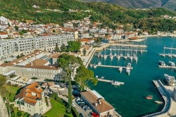 Nasilno će ući u marinu ako ne dobiju 16 vezova Nasilno će ući u marinu ako ne dobiju 16 vezova