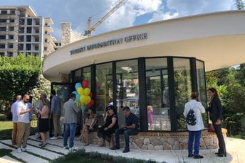 U Budvi otvoren novi turističko-informativni biro U Budvi otvoren novi turističko-informativni biro