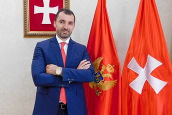 Ražnatović: Nadležni da reaguju na prijetnje poslanice DF-a Ražnatović: Nadležni da reaguju na prijetnje poslanice DF-a