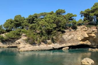 Reporterka CNN-a uvrstila ulcinjsku Žensku plažu među najbolja mjesta na svijetu za nudiste Reporterka CNN-a uvrstila ulcinjsku Žensku plažu među najbolja mjesta na svijetu za nudiste