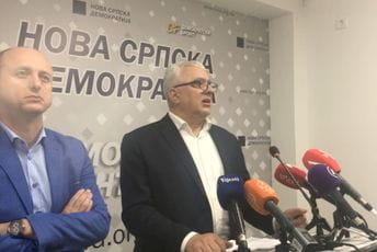 Mandić: Najveći broj naših pristalica nije spavao sinoć, odnosi sa Srbijom biće mnogo gori Mandić: Najveći broj naših pristalica nije spavao sinoć, odnosi sa Srbijom biće mnogo gori