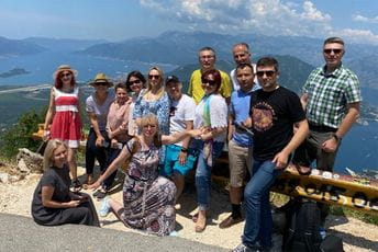 Kazahstanski turoperatori i mediji posjetili Crnu Goru Kazahstanski turoperatori i mediji posjetili Crnu Goru