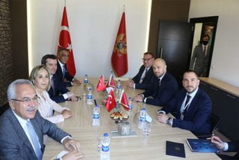 U Antaliji otvoren Počasni konzulat Crne Gore U Antaliji otvoren Počasni konzulat Crne Gore