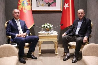 Đukanović razgovorao sa Erdoganom Đukanović razgovorao sa Erdoganom