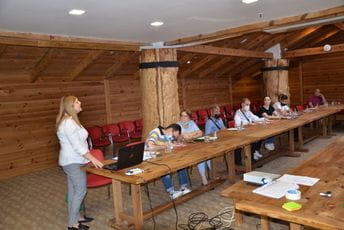 Koraci ka društvenoj uključenosti mladih sa invaliditetom Koraci ka društvenoj uključenosti mladih sa invaliditetom