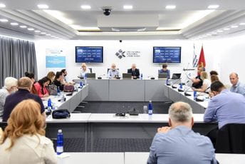 Iskustvo poslodavaca koji učestvuju u dualnom sistemu obrazovanja Iskustvo poslodavaca koji učestvuju u dualnom sistemu obrazovanja