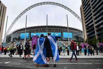 Neredi u Londonu poslije meča Engleske i Škotske Neredi u Londonu poslije meča Engleske i Škotske