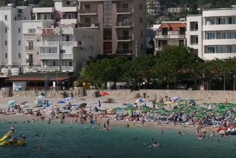 Na više od 70 odsto lokacija kvalitet morske vode odličan Na više od 70 odsto lokacija kvalitet morske vode odličan