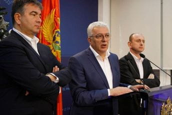 DF: Ako nema rješenja, formirati prelaznu Vladu i raspisati nove izbore DF: Ako nema rješenja, formirati prelaznu Vladu i raspisati nove izbore