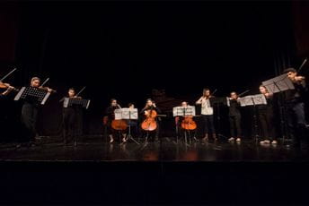 Sjutra koncert violine i violončela Sjutra koncert violine i violončela