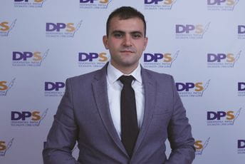 Andrić: Lokalna uprava pokazala da je izgradnja sale u Mrkojevićima prioritet Andrić: Lokalna uprava pokazala da je izgradnja sale u Mrkojevićima prioritet