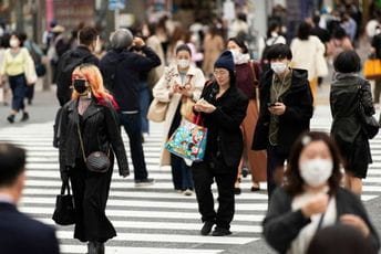 Japan pooštrava vanredno stanje, u Tokiju bukti epidemija