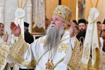 Joanikije o “blokadi” u Cucama: Posljednji trzaji crvene aždaje, neka im Bog oprosti – ne znaju šta čine Joanikije o “blokadi” u Cucama: Posljednji trzaji crvene aždaje, neka im Bog oprosti – ne znaju šta čine