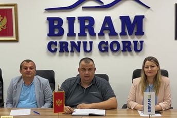 Biram Crnu Goru: Umjesto da nas dijelite, donesite novi Zakon o legalizaciji Biram Crnu Goru: Umjesto da nas dijelite, donesite novi Zakon o legalizaciji