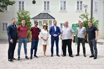 Bogdanović - Čanak: Crna Gora će prebroditi težak period i opet biti lider u evroatlantskim integracijama Bogdanović - Čanak: Crna Gora će prebroditi težak period i opet biti lider u evroatlantskim integracijama