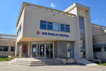 Dom zdravlja Podgorica raskinuo nezakoniti ugovor o radu sa Aleksandrom Vuksanović Božarić Dom zdravlja Podgorica raskinuo nezakoniti ugovor o radu sa Aleksandrom Vuksanović Božarić
