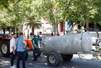 Mljekarima odobrena pomoć za jun i jul Mljekarima odobrena pomoć za jun i jul