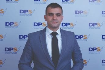 Andrić: URA priznala da je prevarila mještane Velje Gorane Andrić: URA priznala da je prevarila mještane Velje Gorane