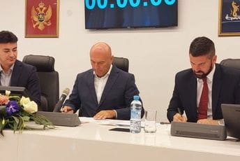 Nakon više od 18 godina Luka Budva vraćena Opštini
