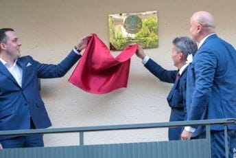 Otvoren prvi počasni Konzulat Kazahstana u Crnoj Gori Otvoren prvi počasni Konzulat Kazahstana u Crnoj Gori