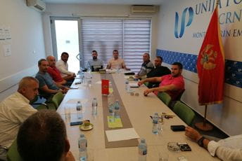 UPCG formirala Odbor taksi prevoznika UPCG formirala Odbor taksi prevoznika