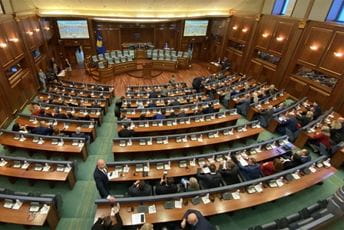 Evropski parlament pozvao na otvaranje dosijea jugoslovenskih tajnih službi, prvo KOS-a i Udbe Evropski parlament pozvao na otvaranje dosijea jugoslovenskih tajnih službi, prvo KOS-a i Udbe