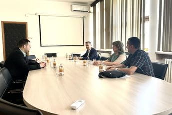 Delegacija UCG u Nikšiću: Govorili o gradnji objekta za potrebe Filološkog fakulteta Delegacija UCG u Nikšiću: Govorili o gradnji objekta za potrebe Filološkog fakulteta
