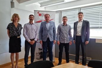 Konkretni koraci u pravcu saradnje CEDIS-a i EI “Hrvoje Požar” Konkretni koraci u pravcu saradnje CEDIS-a i EI “Hrvoje Požar”