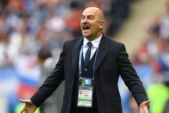 Čerčesov više nije selektor fudbalske reprezentacije Rusije Čerčesov više nije selektor fudbalske reprezentacije Rusije