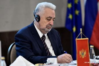 Krivokapić: Vlada spremna da radi danonoćno kako bi Crna Gora ušla u EU Krivokapić: Vlada spremna da radi danonoćno kako bi Crna Gora ušla u EU