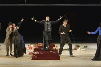 Igra, dakle jesam Igra, dakle jesam