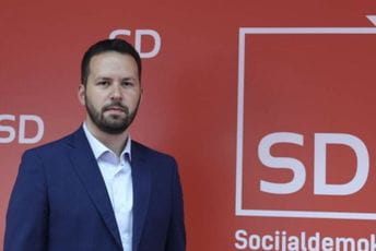 Canović: Ukidanjem nadležnosti i smanjenjem prihoda opštine sa sjevera svode se na nivo mjesnih zajednica Canović: Ukidanjem nadležnosti i smanjenjem prihoda opštine sa sjevera svode se na nivo mjesnih zajednica