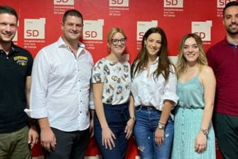 Omladina SD-a Cetinje izabrala novo rukovodstvo Omladina SD-a Cetinje izabrala novo rukovodstvo