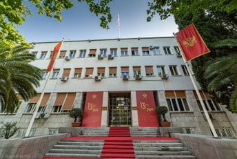 Skupština Crne Gore u znaku 13. jula Skupština Crne Gore u znaku 13. jula