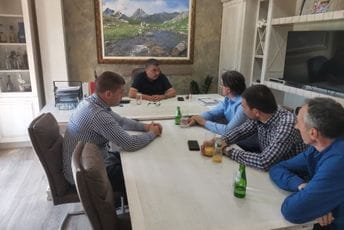 Ministarstvo: Sa nadležnim institucijama pomoći ćemo gazdinstvima Miljanić i Jokić Ministarstvo: Sa nadležnim institucijama pomoći ćemo gazdinstvima Miljanić i Jokić