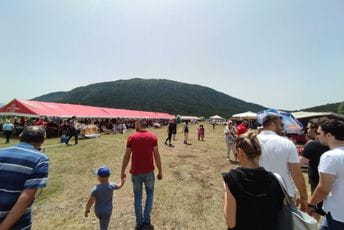 Veliki narodni zbor na Njegovuđi (FOTO/VIDEO) Veliki narodni zbor na Njegovuđi (FOTO/VIDEO)