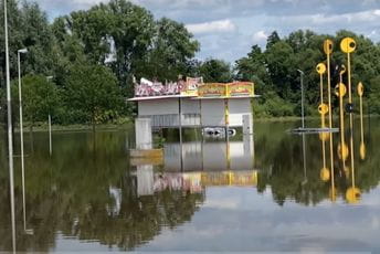 Velike poplave u Bavarskoj, u jednom okrugu vanredno stanje Velike poplave u Bavarskoj, u jednom okrugu vanredno stanje