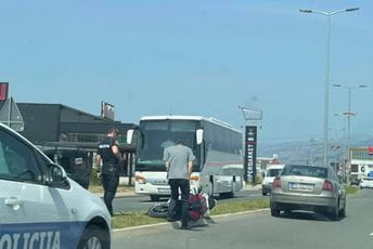 Motociklista povrijeđen u udesu u Donjoj Gorici Motociklista povrijeđen u udesu u Donjoj Gorici