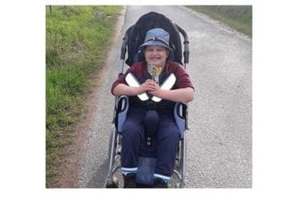 Fondacija Budi human: Pomozimo osmogodišnjem Eldinu da se izbori sa bolešću Fondacija Budi human: Pomozimo osmogodišnjem Eldinu da se izbori sa bolešću